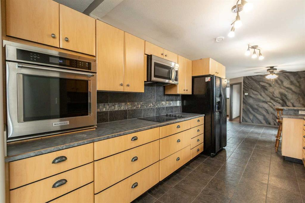 34156 Range Road 270, Rural Red Deer County, Alberta, T0M 1X0 (100023541)