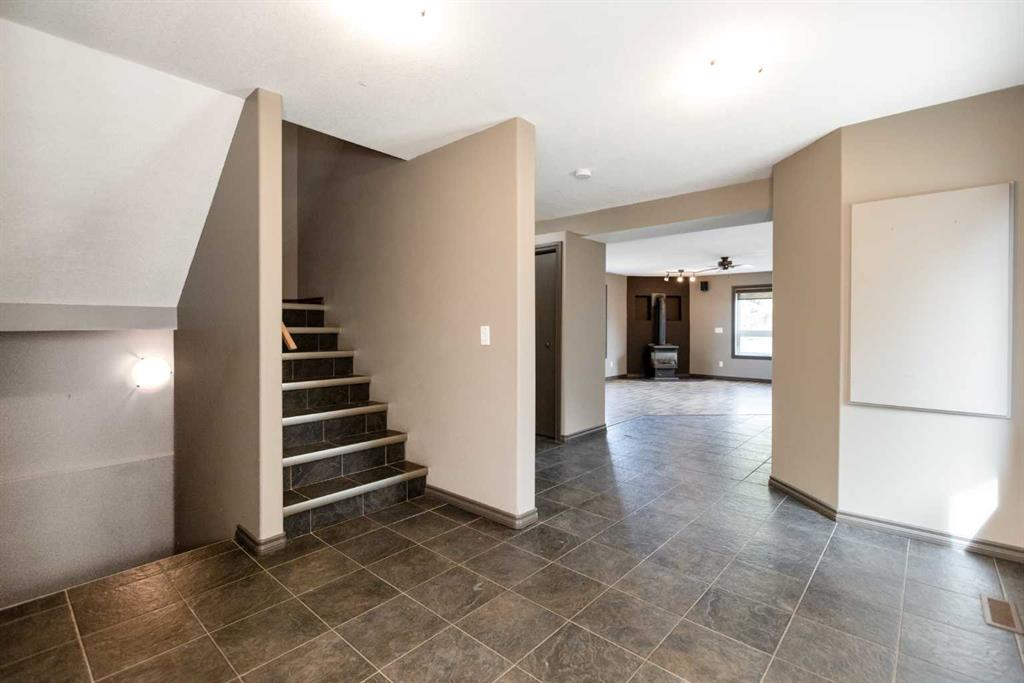 34156 Range Road 270, Rural Red Deer County, Alberta, T0M 1X0 (100023541)