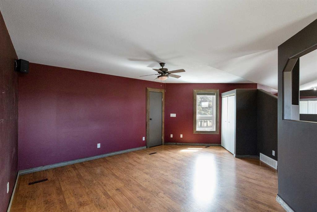 34156 Range Road 270, Rural Red Deer County, Alberta, T0M 1X0 (100023541)