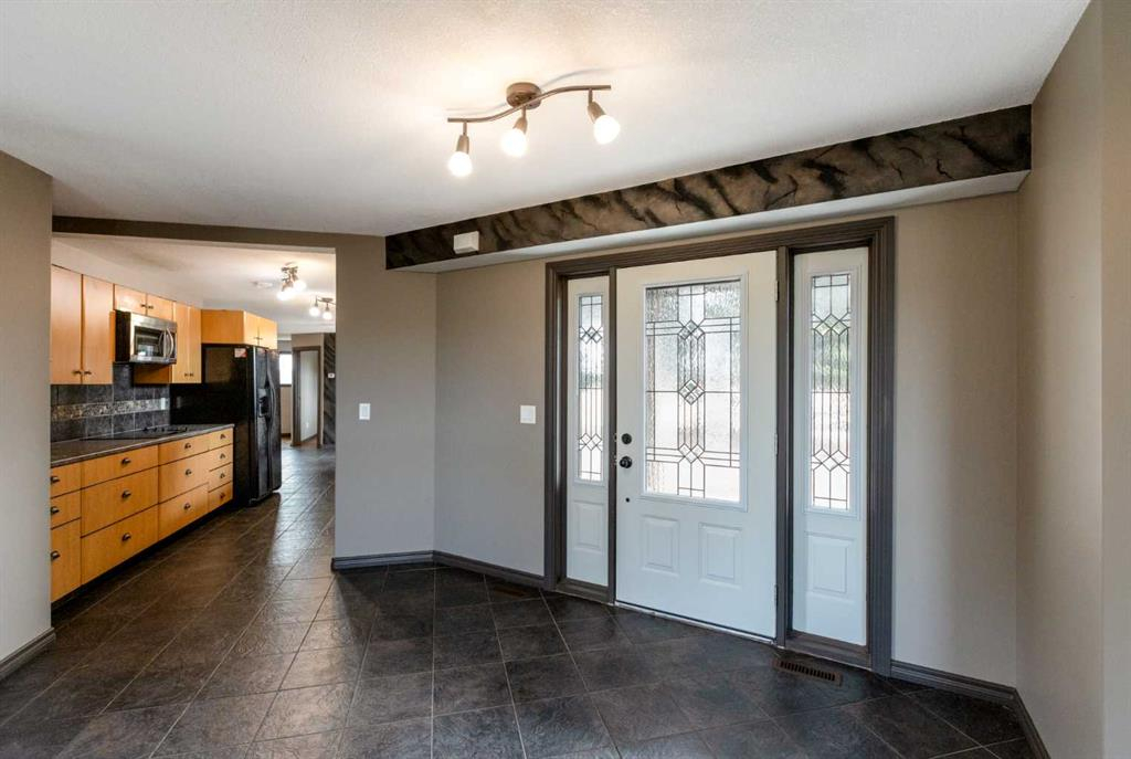 34156 Range Road 270, Rural Red Deer County, Alberta, T0M 1X0 (100023541)