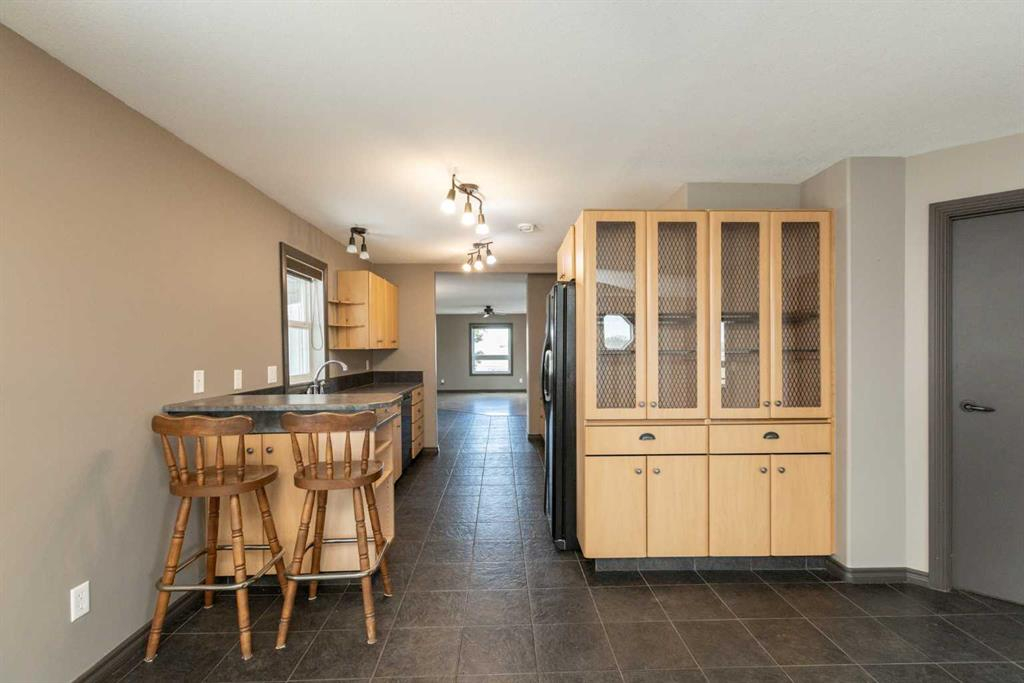 34156 Range Road 270, Rural Red Deer County, Alberta, T0M 1X0 (100023541)