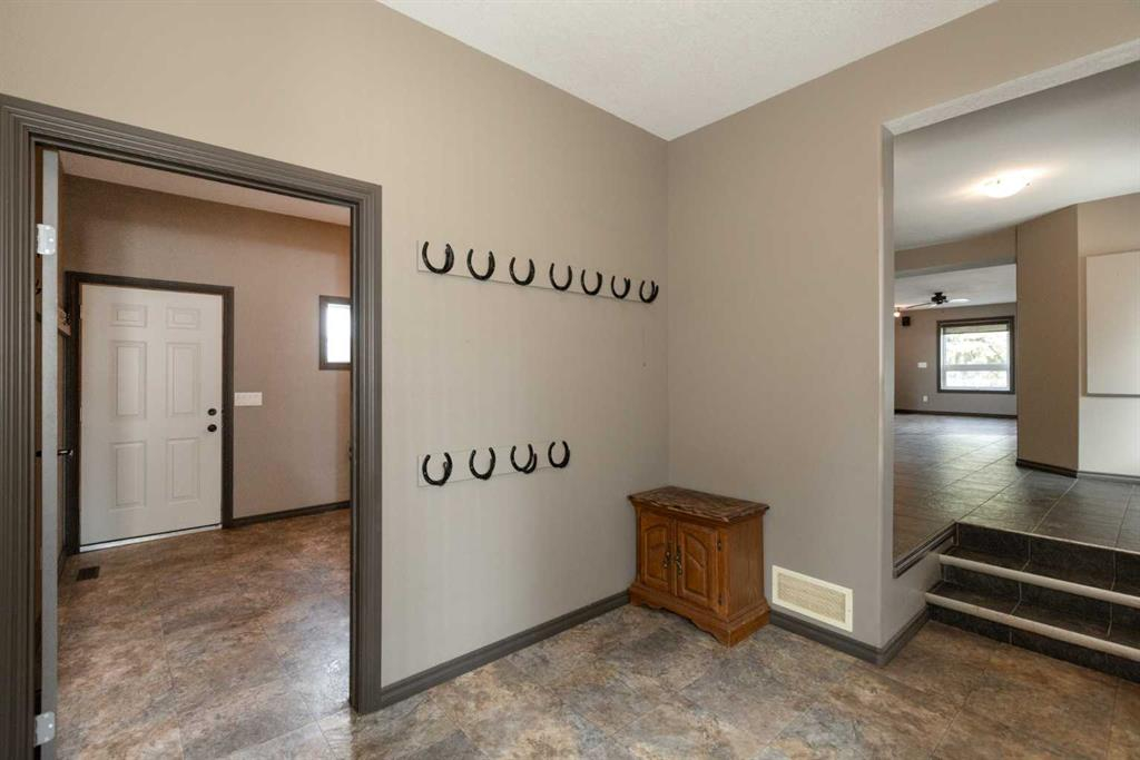 34156 Range Road 270, Rural Red Deer County, Alberta, T0M 1X0 (100023541)