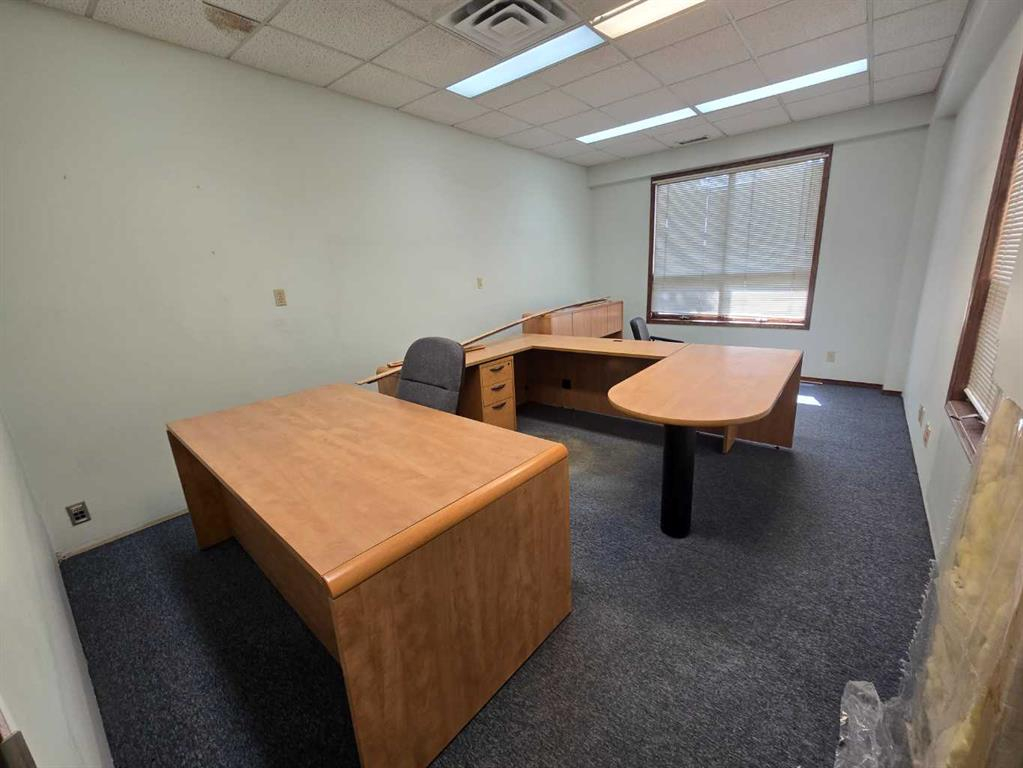 4628 62 Street, Red Deer, Alberta, T4N 6T3 (100280197)