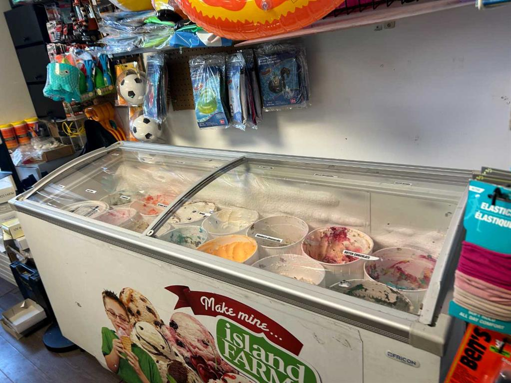 150-5003 Lakeshore Drive, Sylvan Lake, Alberta, T4S 1R3 (101010513)