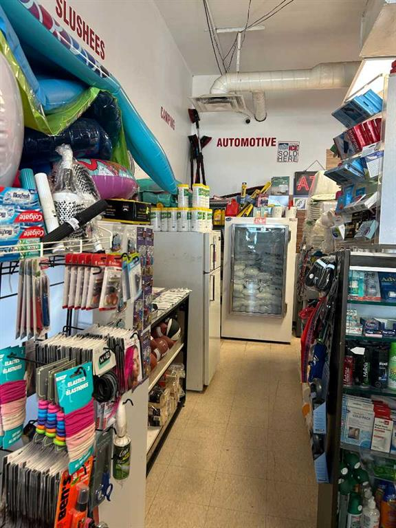 150-5003 Lakeshore Drive, Sylvan Lake, Alberta, T4S 1R3 (101010513)