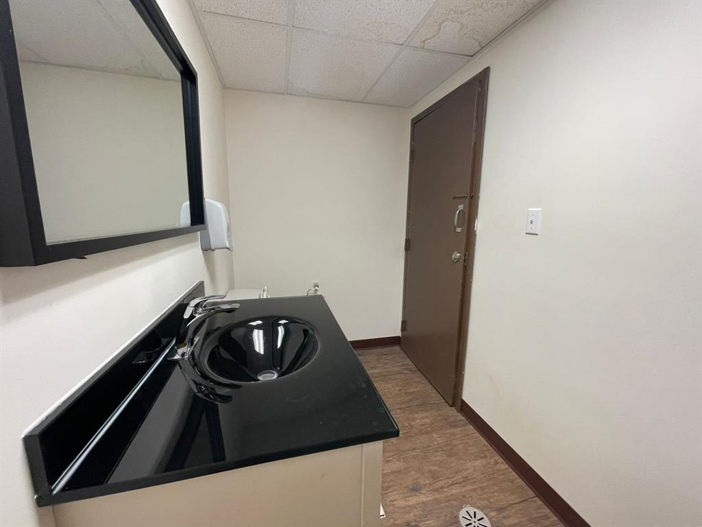 4805 48 Street, Red Deer, Alberta, T4N 1S6 (101888287)