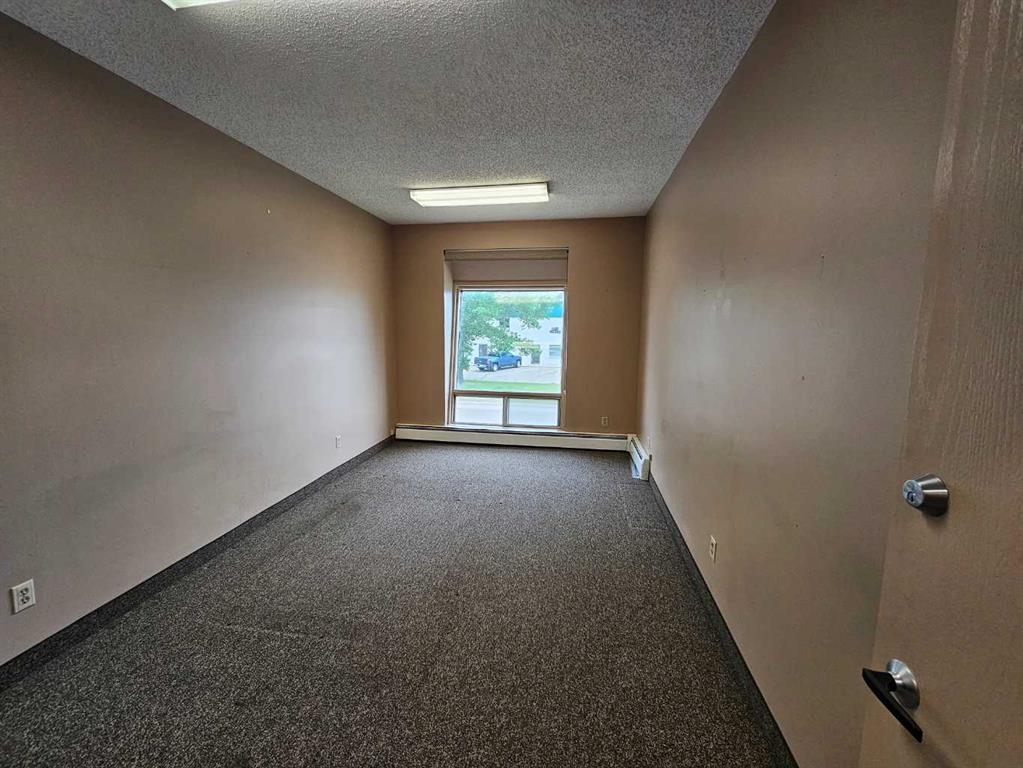 1A-7836 49 Avenue, Red Deer, Alberta, T4P 2B5 (102528150)