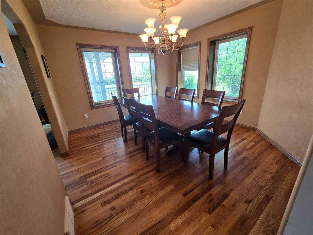 28244 Highway 590, Rural Red Deer County, Alberta, T4G 0E6 (102954960)