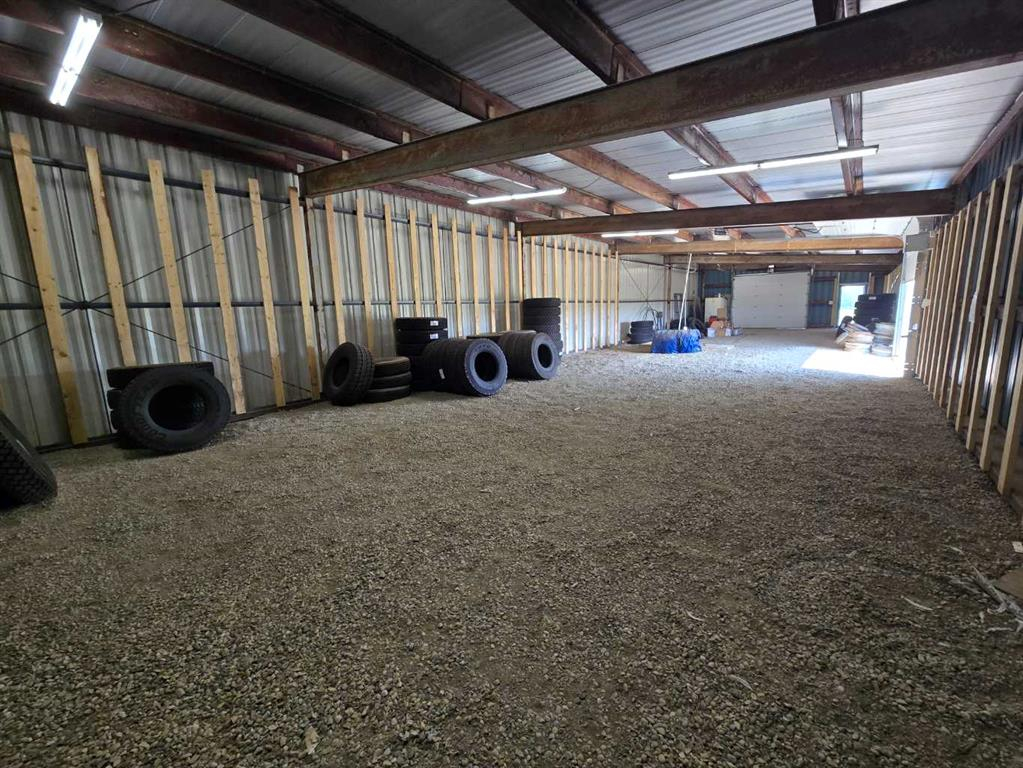 28244 Highway 590, Rural Red Deer County, Alberta, T4G 0E6 (102954960)