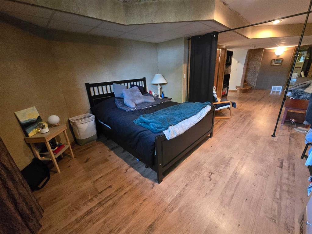 28244 Highway 590, Rural Red Deer County, Alberta, T4G 0E6 (102954960)