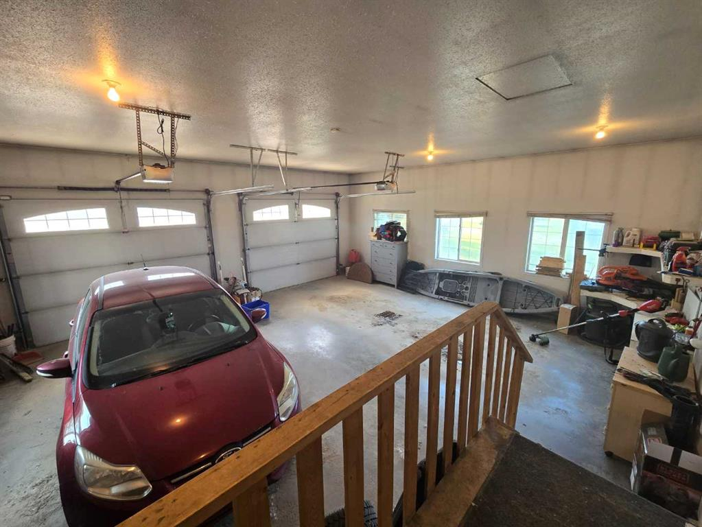 28244 Highway 590, Rural Red Deer County, Alberta, T4G 0E6 (102954960)