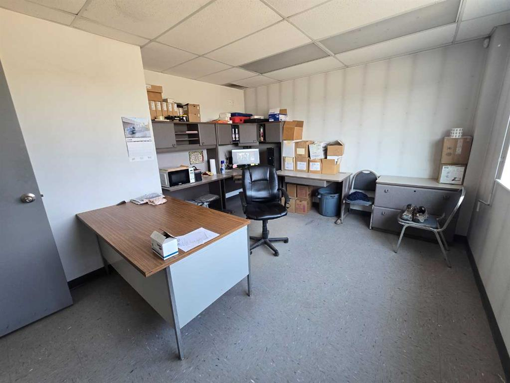 28244 Highway 590, Rural Red Deer County, Alberta, T4G 0E6 (102954960)