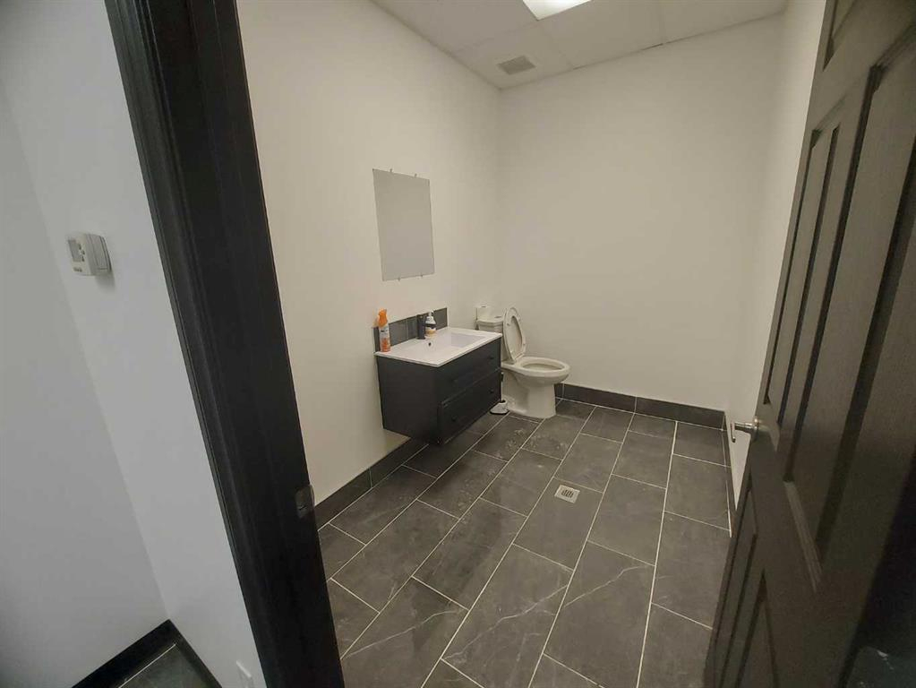 1-4418 50 Avenue, Red Deer, Alberta, T4N 3Z6 (103432122)