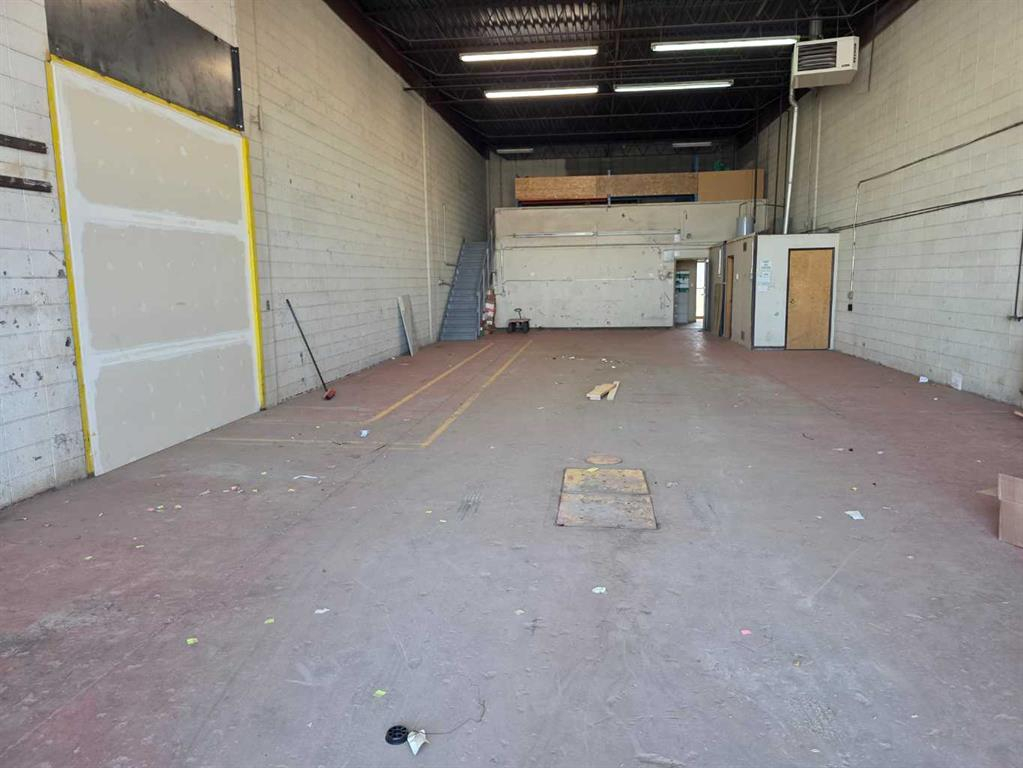 4830 78, Red Deer, Alberta, T4P 2B3 (104104932)