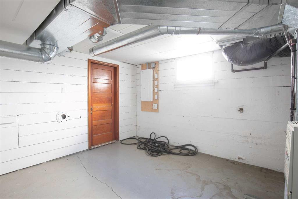 4914 46 Street, Red Deer, Alberta, T4N 1N3 (104350623)