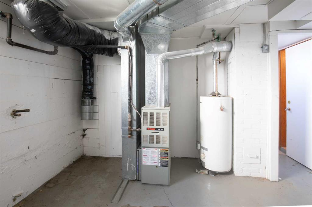 4914 46 Street, Red Deer, Alberta, T4N 1N3 (104350623)