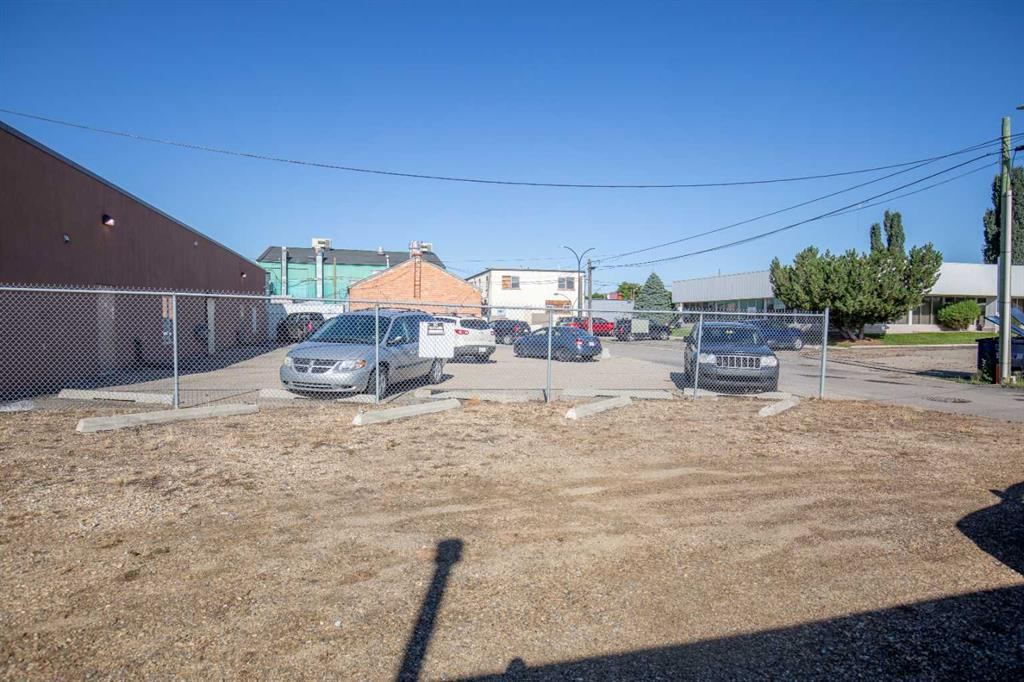 4914 46 Street, Red Deer, Alberta, T4N 1N3 (104350623)