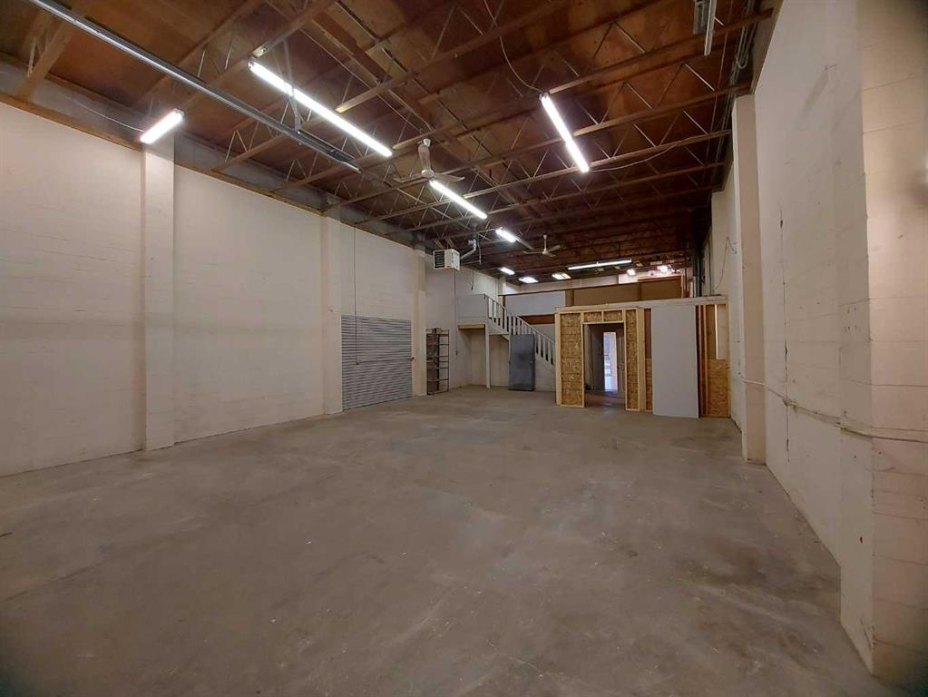 5912 54 Avenue, Red Deer, Alberta, T4N 4M7 (104540970)