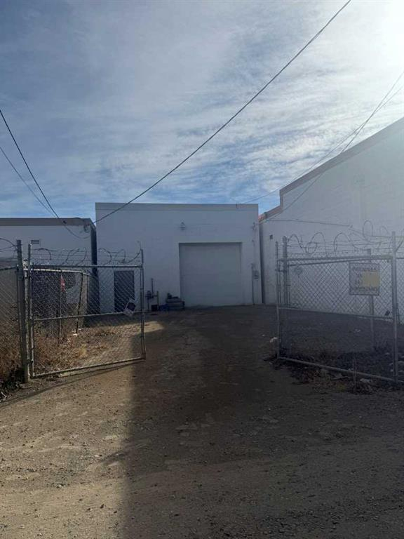 5912 54 Avenue, Red Deer, Alberta, T4N 4M7 (104540970)