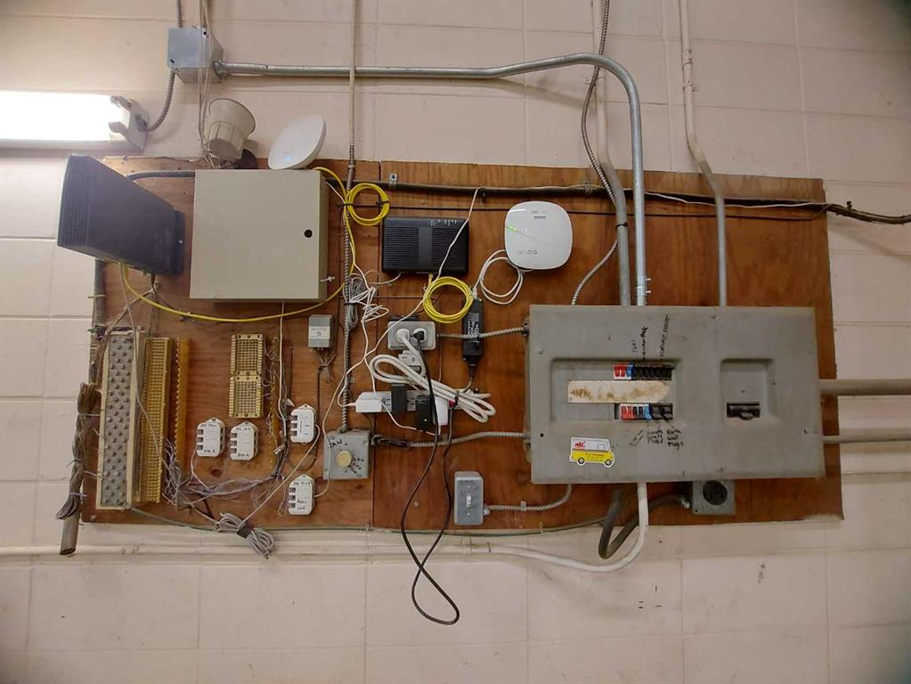 5912 54 Avenue, Red Deer, Alberta, T4N 4M7 (104540970)