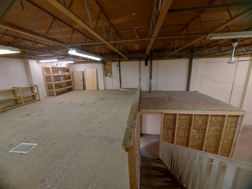 5912 54 Avenue, Red Deer, Alberta, T4N 4M7 (104540970)