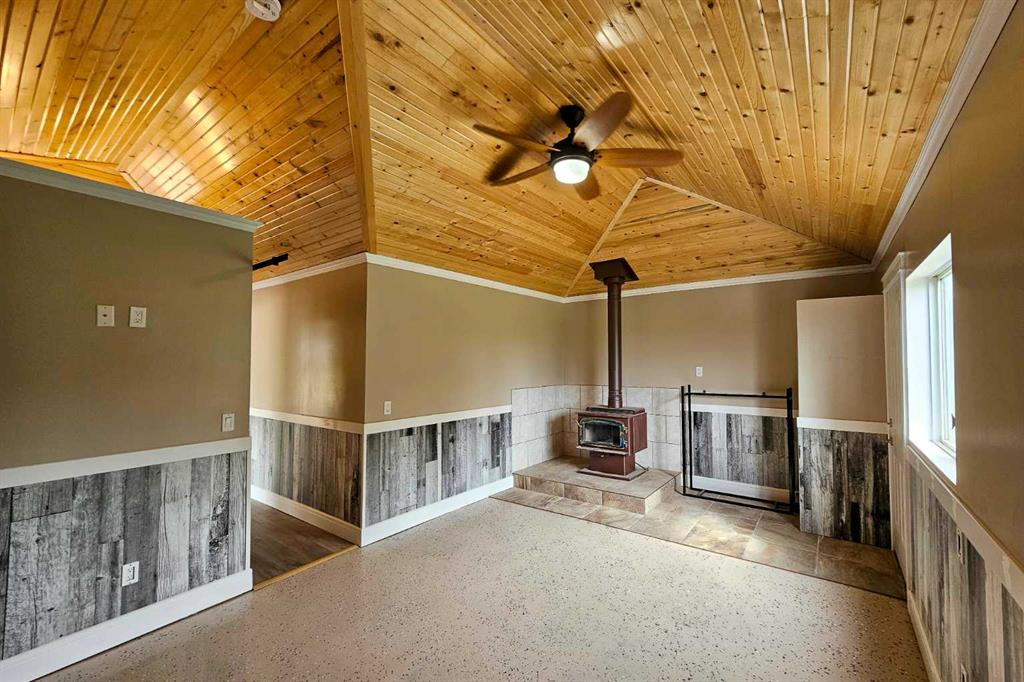 38551 Range Road 21, Rural Red Deer County, Alberta, T4E 2M7 (104803879)