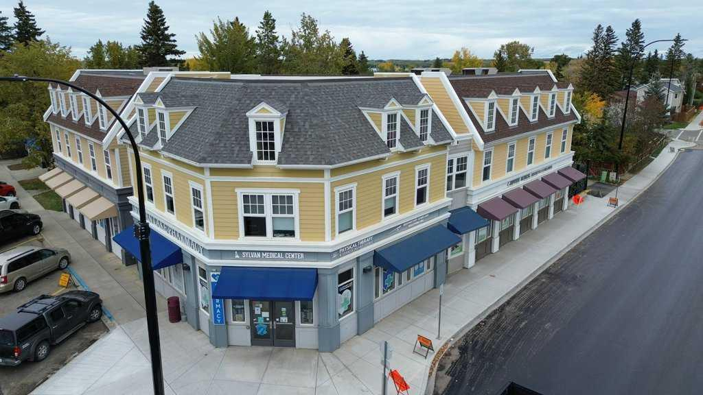 5007 46 Street, Sylvan Lake, Alberta, T4S 1C2 (104881444)