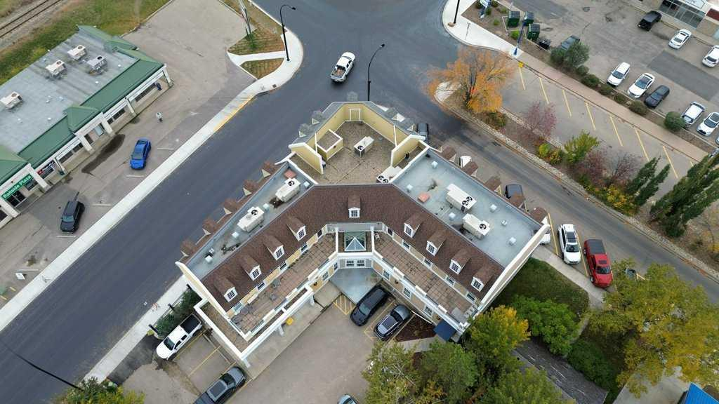 5007 46 Street, Sylvan Lake, Alberta, T4S 1C2 (104881444)