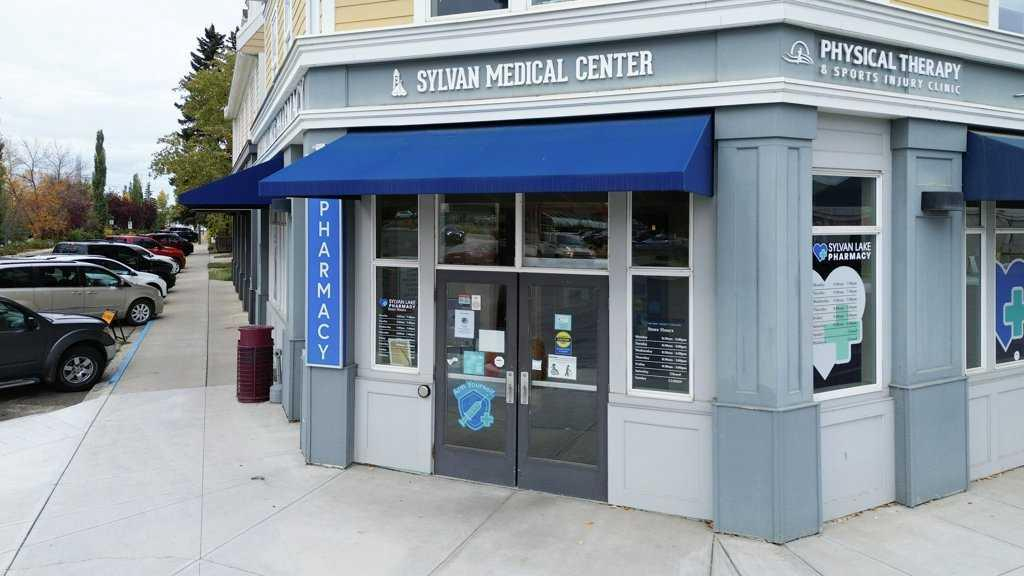 5007 46 Street, Sylvan Lake, Alberta, T4S 1C2 (104881444)