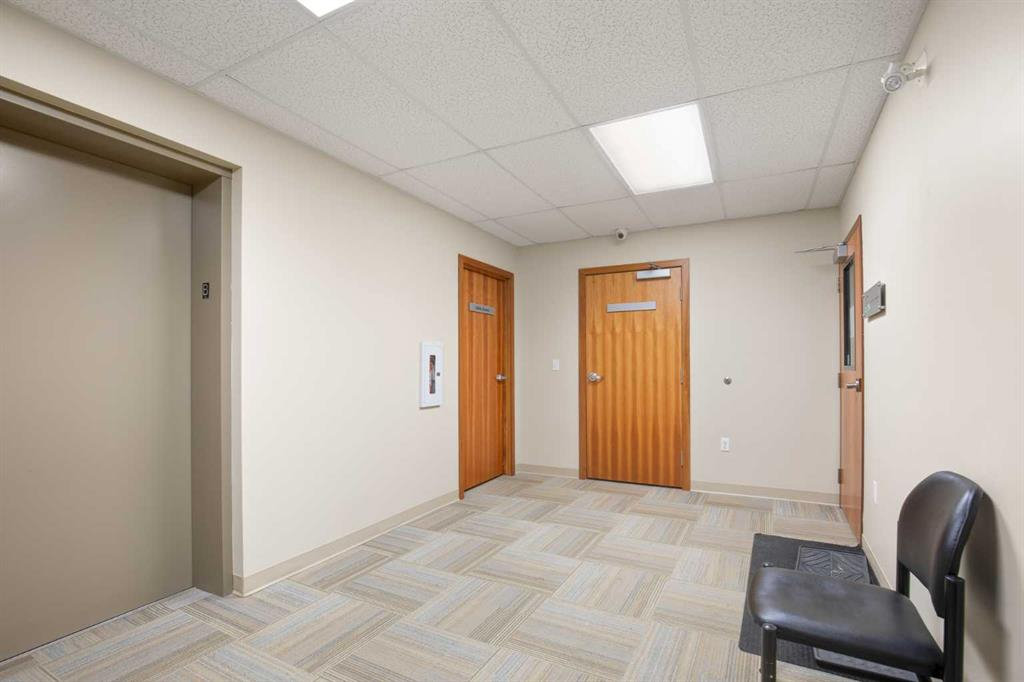 5007 46 Street, Sylvan Lake, Alberta, T4S 1C2 (104881444)