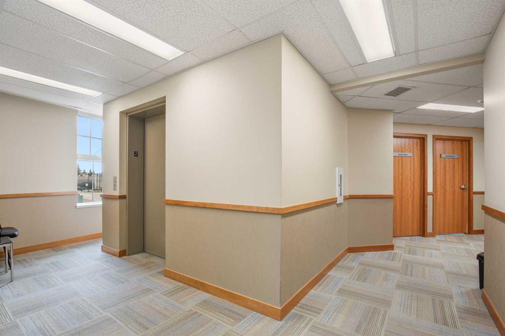 5007 46 Street, Sylvan Lake, Alberta, T4S 1C2 (104881444)