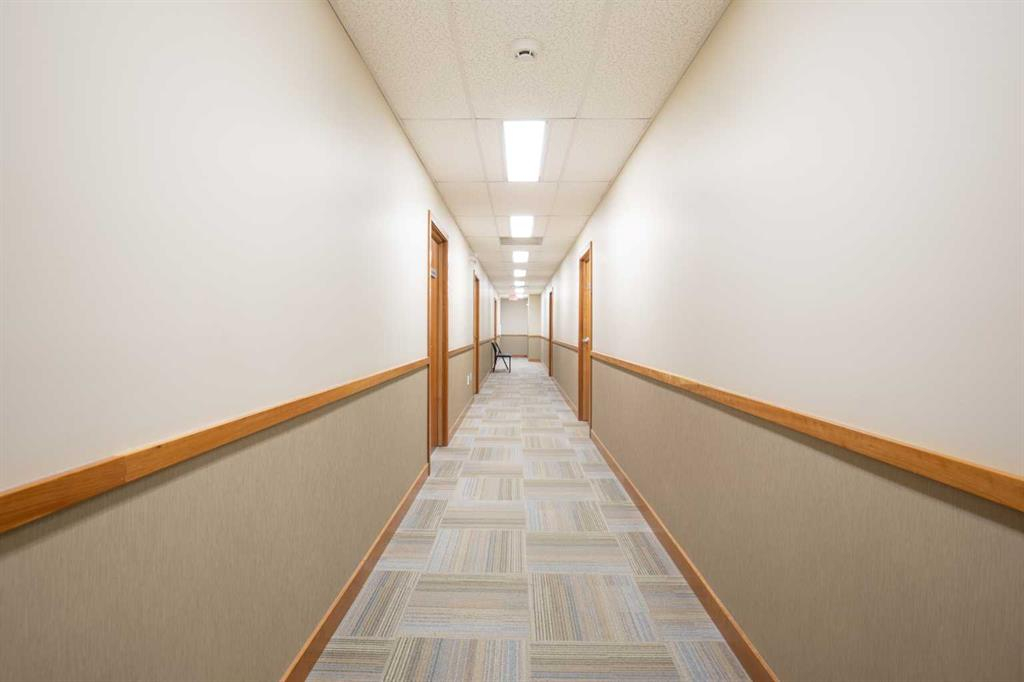 5007 46 Street, Sylvan Lake, Alberta, T4S 1C2 (104881444)