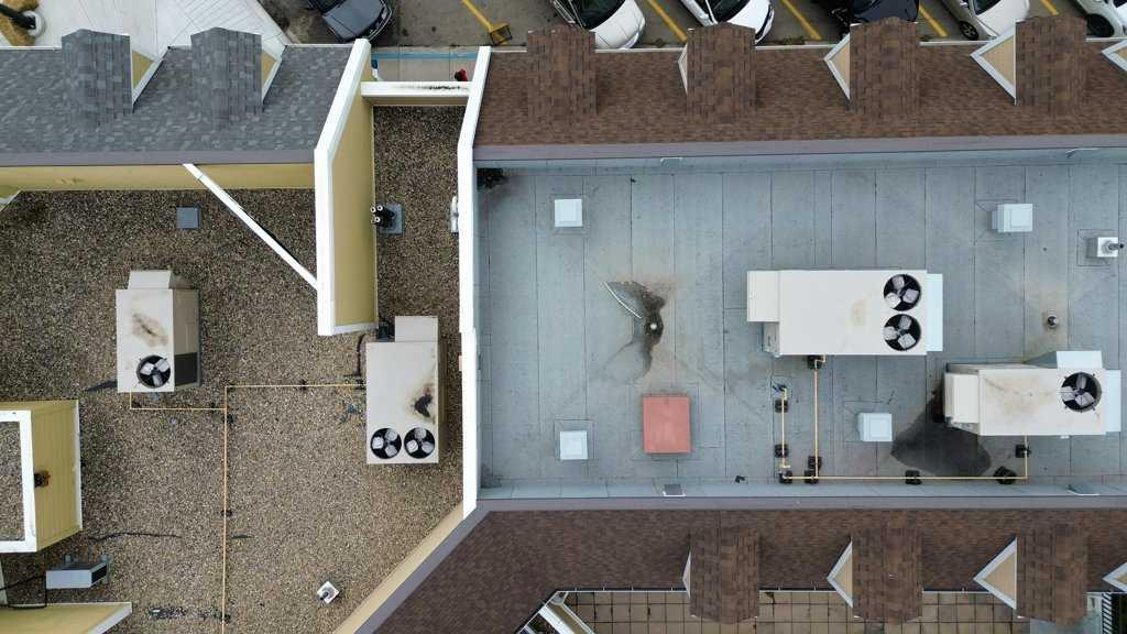 5007 46 Street, Sylvan Lake, Alberta, T4S 1C2 (104881444)