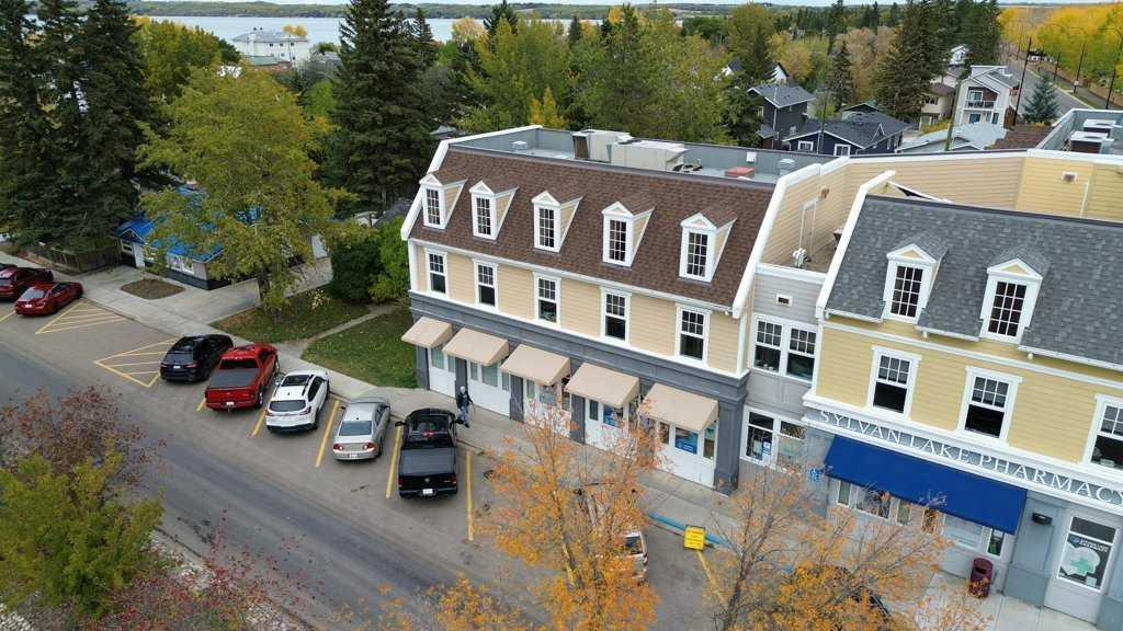 5007 46 Street, Sylvan Lake, Alberta, T4S 1C2 (104881444)