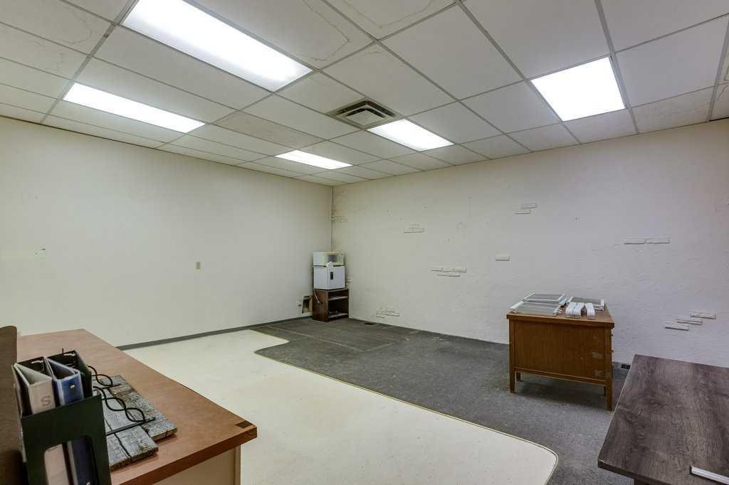 5036 50 Street, Innisfail, Alberta, T4G 1S7 (105198238)