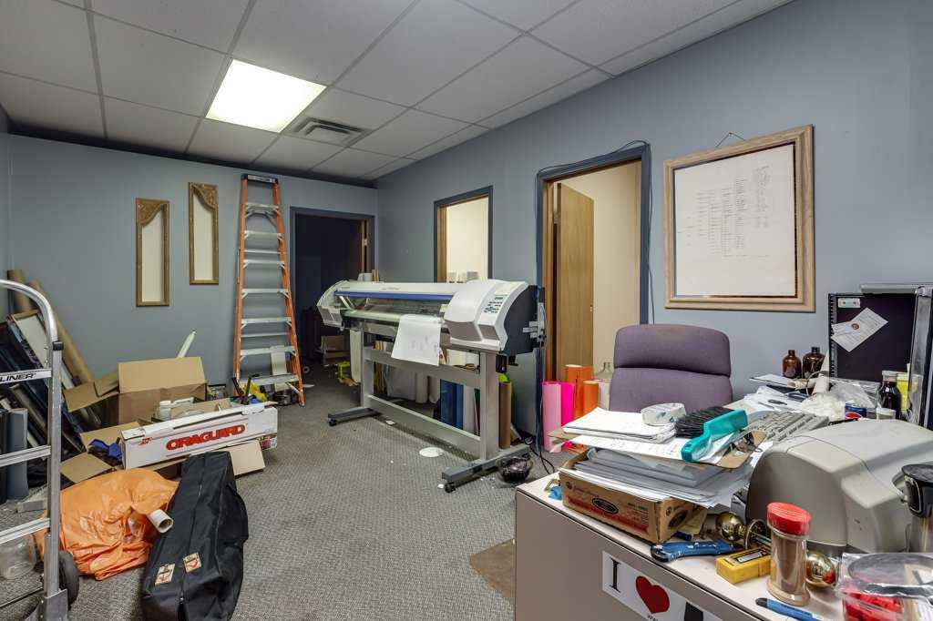 5036 50 Street, Innisfail, Alberta, T4G 1S7 (105198238)