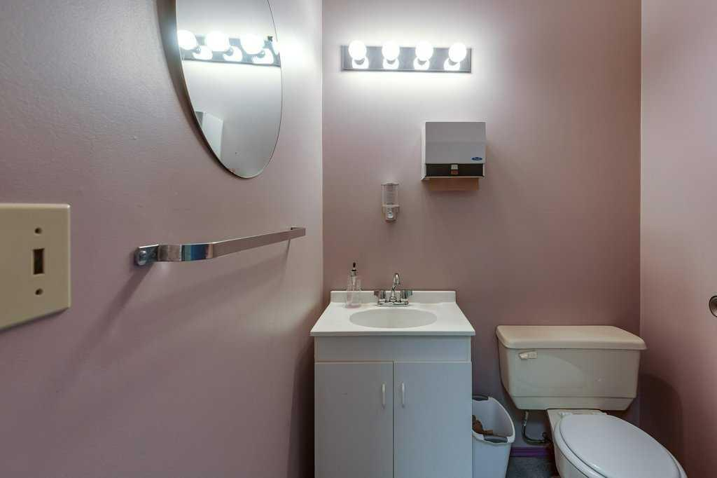 5036 50 Street, Innisfail, Alberta, T4G 1S7 (105198238)