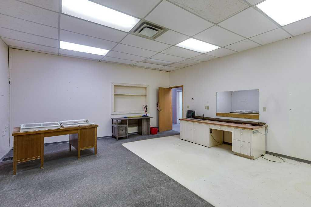 5036 50 Street, Innisfail, Alberta, T4G 1S7 (105198238)