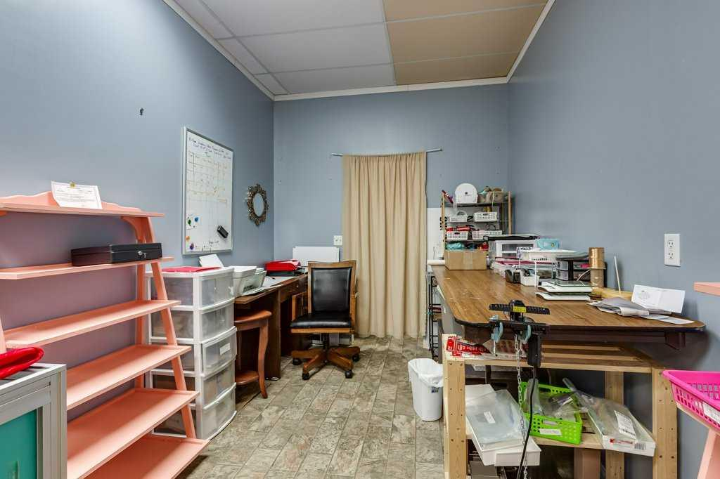 5036 50 Street, Innisfail, Alberta, T4G 1S7 (105198238)