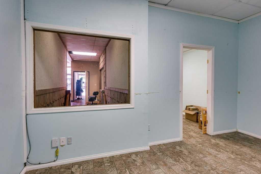 5036 50 Street, Innisfail, Alberta, T4G 1S7 (105198238)