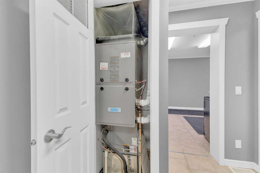 4212 Hewlett Drive, Rural Red Deer County, Alberta, T4S 2B3 (105199707)