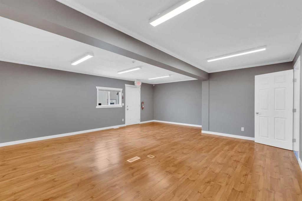 4212 Hewlett Drive, Rural Red Deer County, Alberta, T4S 2B3 (105199707)