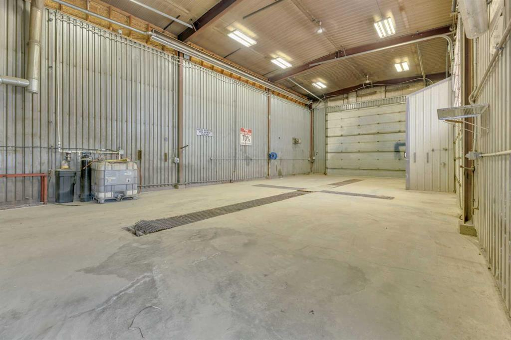 4212 Hewlett Drive, Rural Red Deer County, Alberta, T4S 2B3 (105199707)