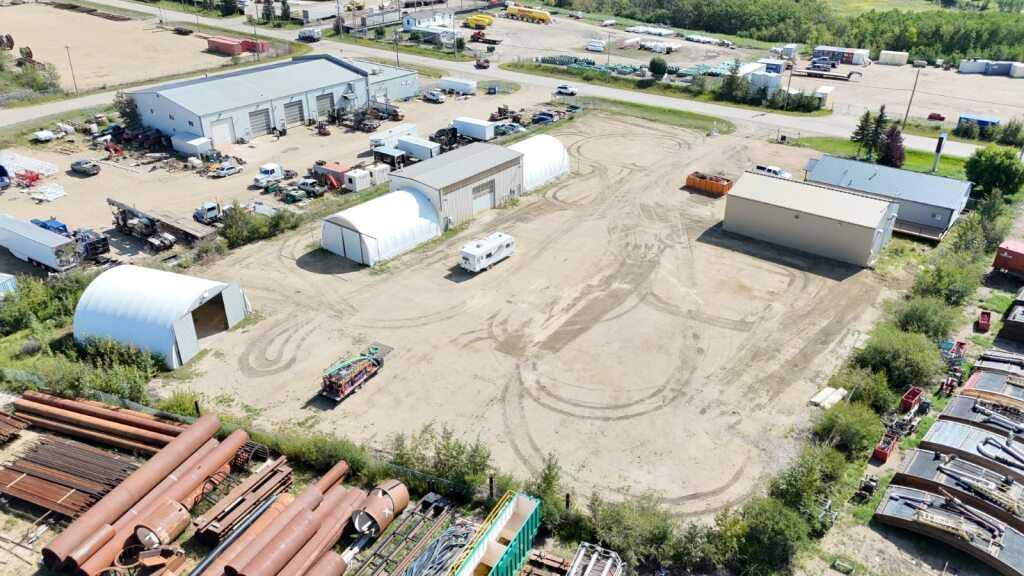 4212 Hewlett Drive, Rural Red Deer County, Alberta, T4S 2M4 (105199707)