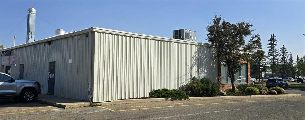 1-5108 52 Street, Red Deer, Alberta, T4N 6Y4 (105297616)