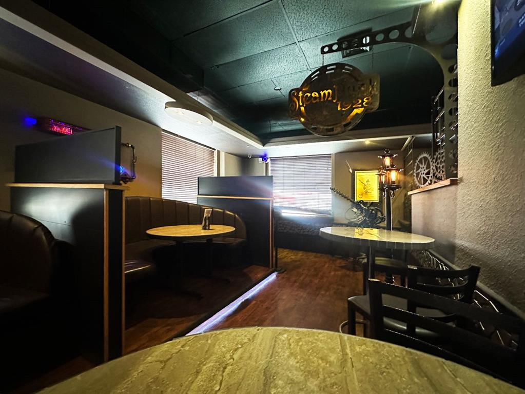 5078 50 Street, Camrose, Alberta, T2V 1R2 (105361398)