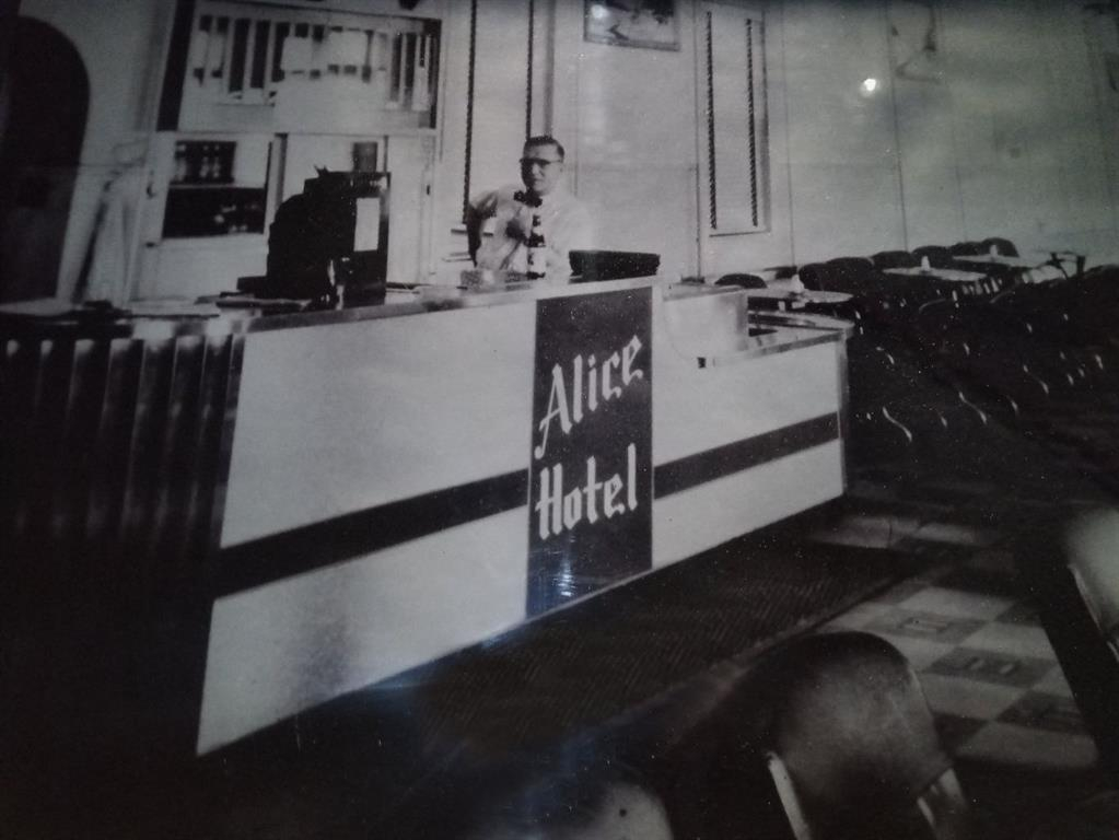 5078 50 Street, Camrose, Alberta, T2V 1R2 (105361398)