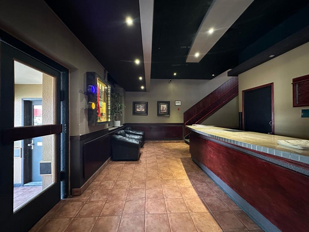 5078 50 Street, Camrose, Alberta, T2V 1R2 (105361398)