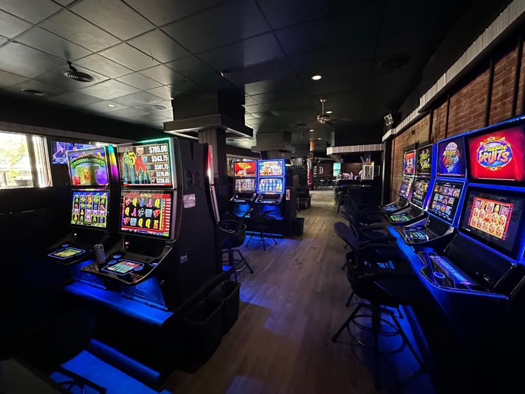 5078 50 Street, Camrose, Alberta, T2V 1R2 (105361398)