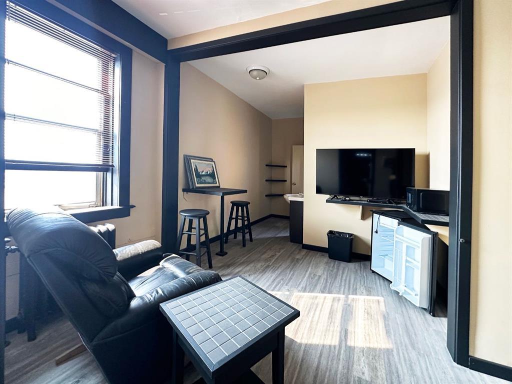 5078 50 Street, Camrose, Alberta, T2V 1R2 (105361398)